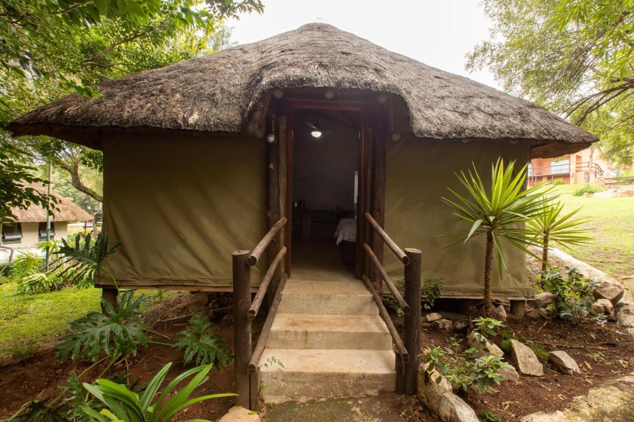 Pecan Bush Lodge Magaliesburg Exteriör bild