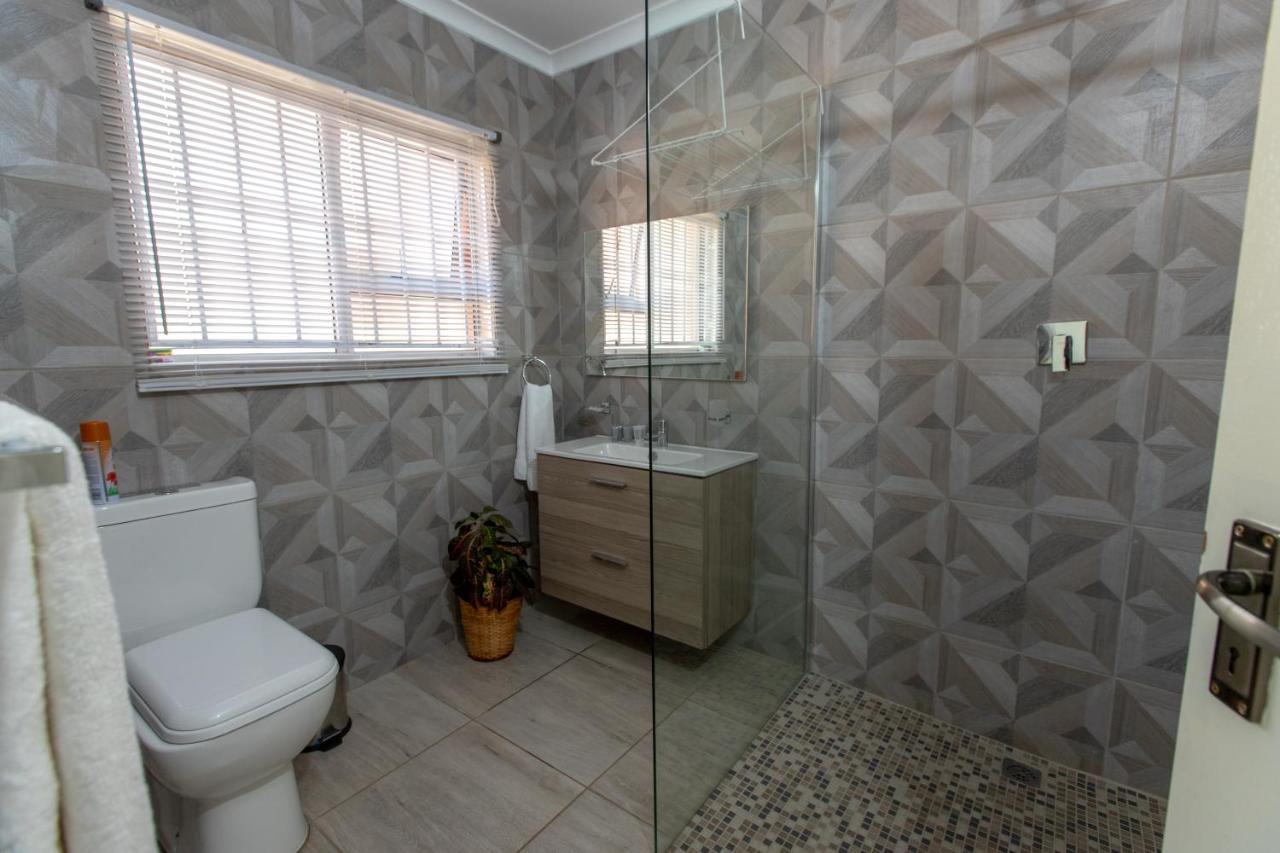 Pecan Bush Lodge Magaliesburg Exteriör bild