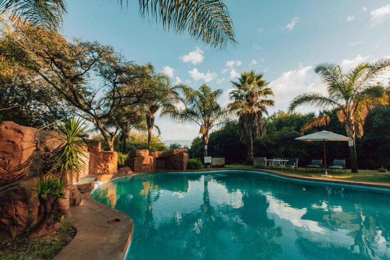 Pecan Bush Lodge Magaliesburg Exteriör bild